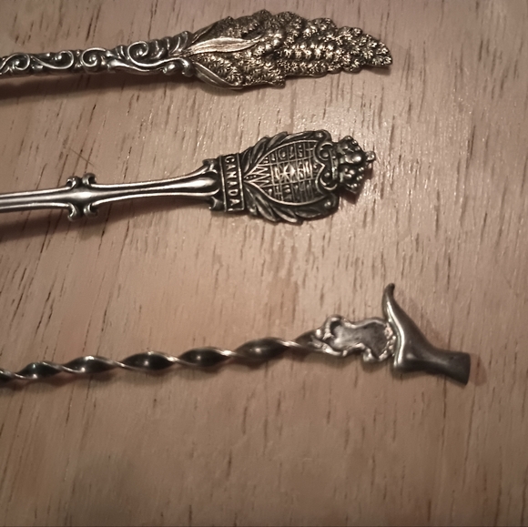 Sterling silver miniature spoons. - Picture 10 of 15